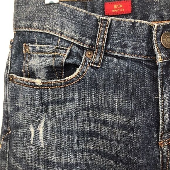 Awesome Express Distressed Eva Boot Leg Jeans size 2! - Picture 5 of 16